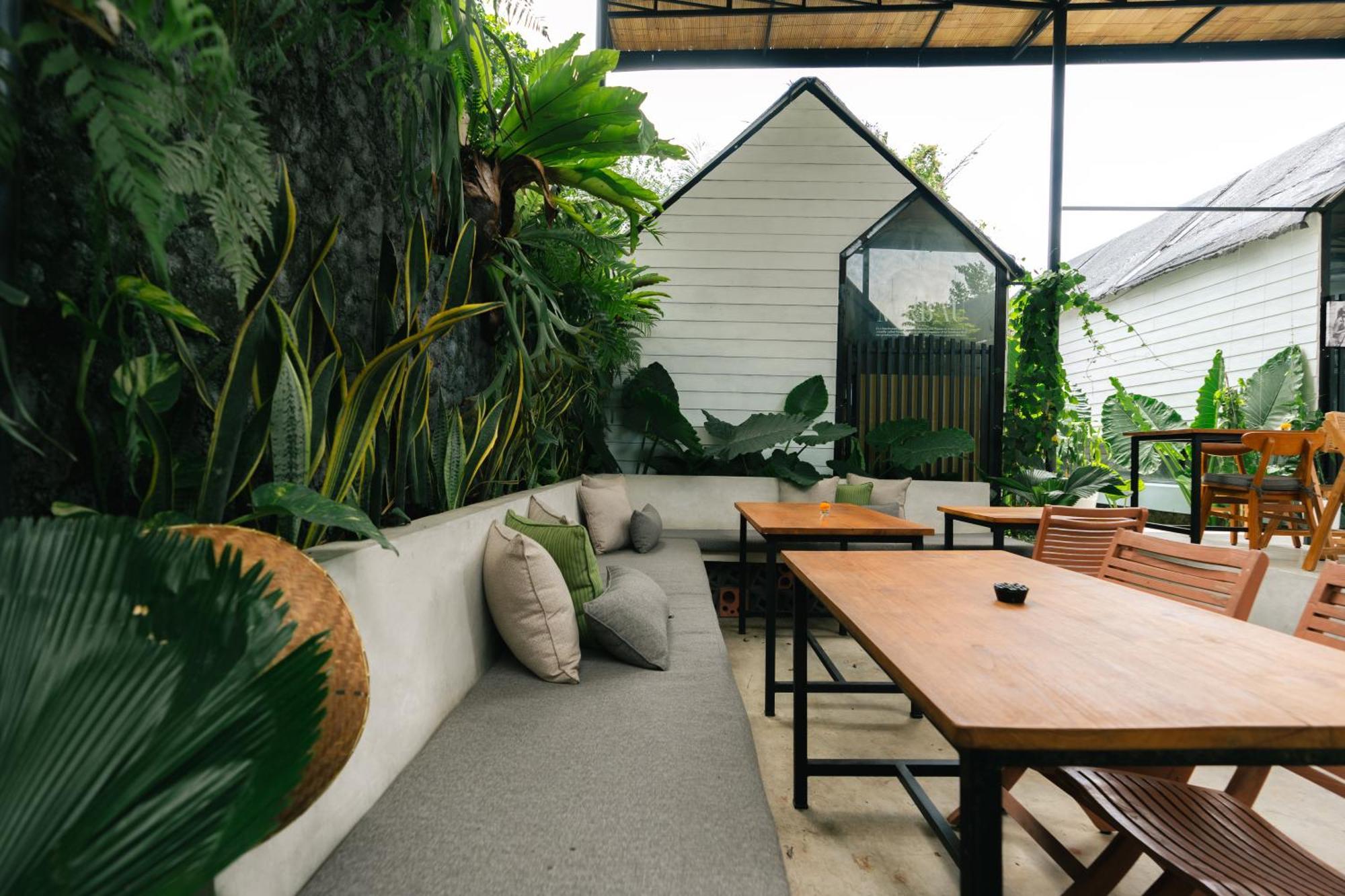 The Jungle Hostel Canggu المظهر الخارجي الصورة