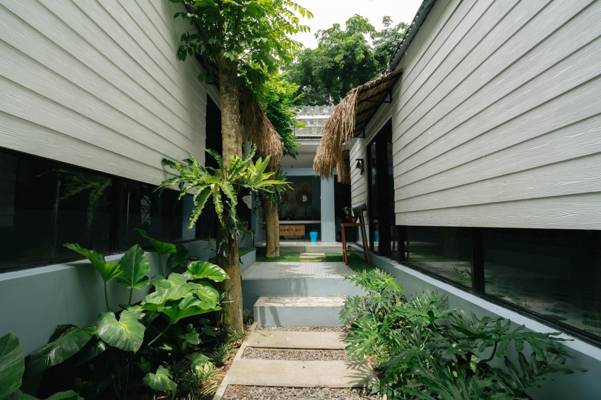 The Jungle Hostel Canggu المظهر الخارجي الصورة
