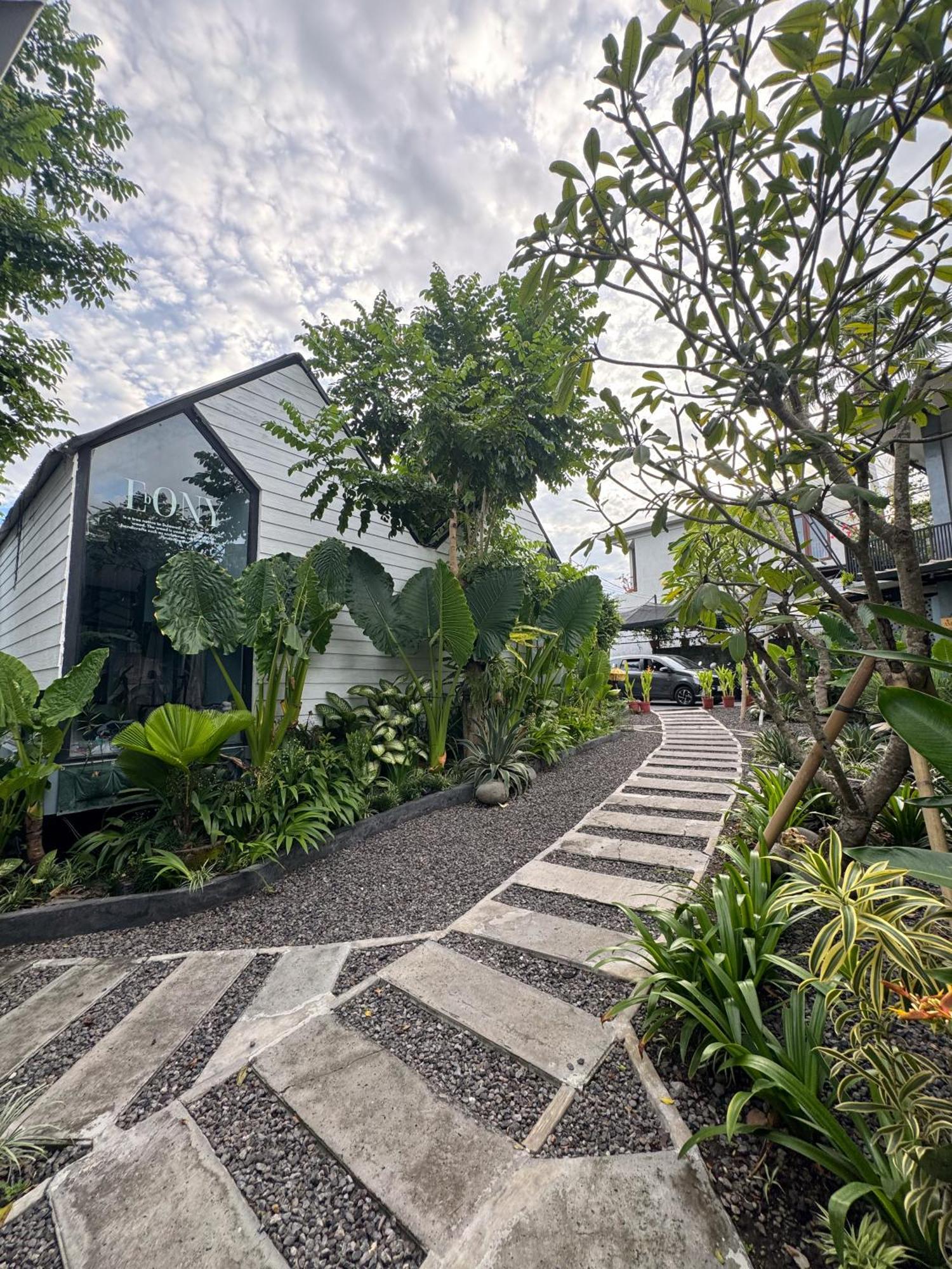 The Jungle Hostel Canggu المظهر الخارجي الصورة